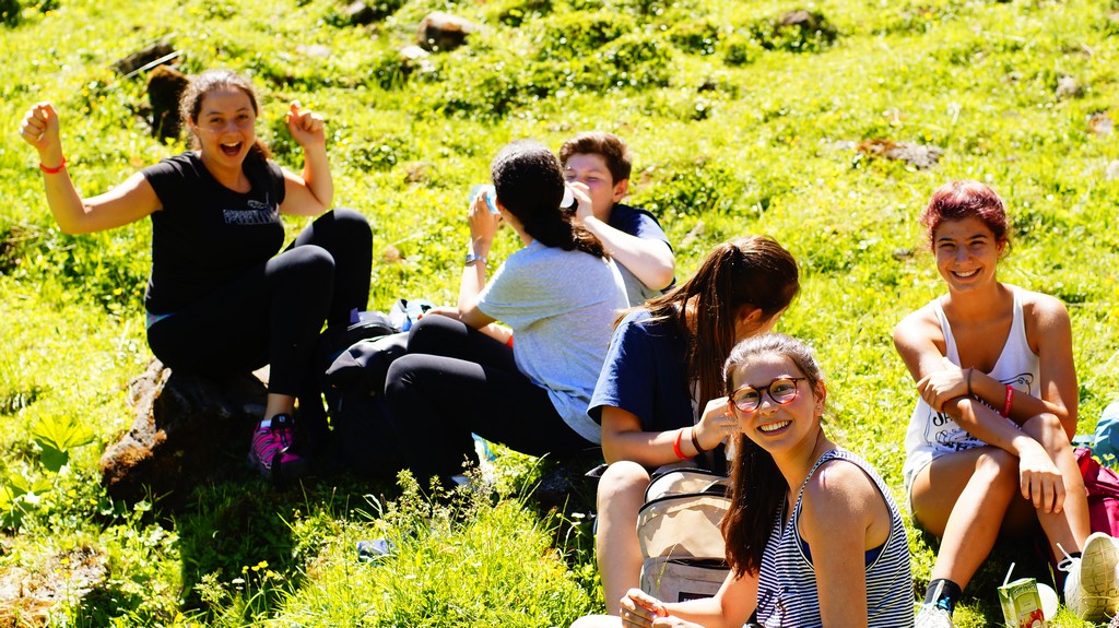Village Camps International Summer Camp Leysin, Switzerland 2025-08-09 https://www.villagecamps.com/journals_admin/images/1596-2060-2 (19).jpg